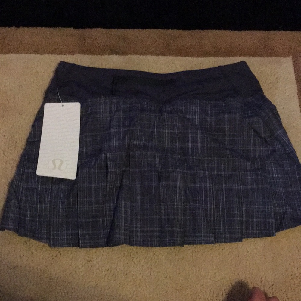 Brand NEW Lulu Skort